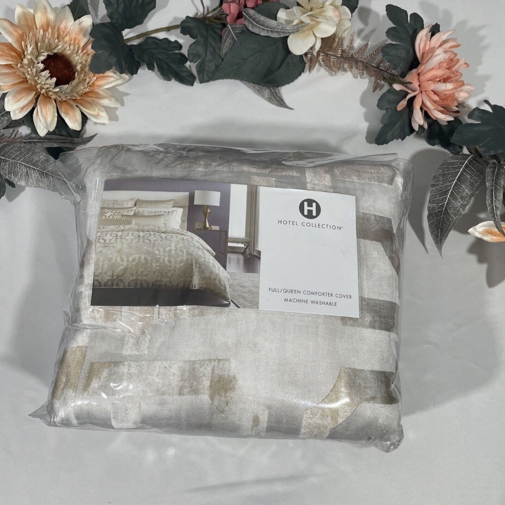NIB $335 [ Full /‎ Queen ] Duvet Cover for Hotel Collection Fresco Metallic Gold